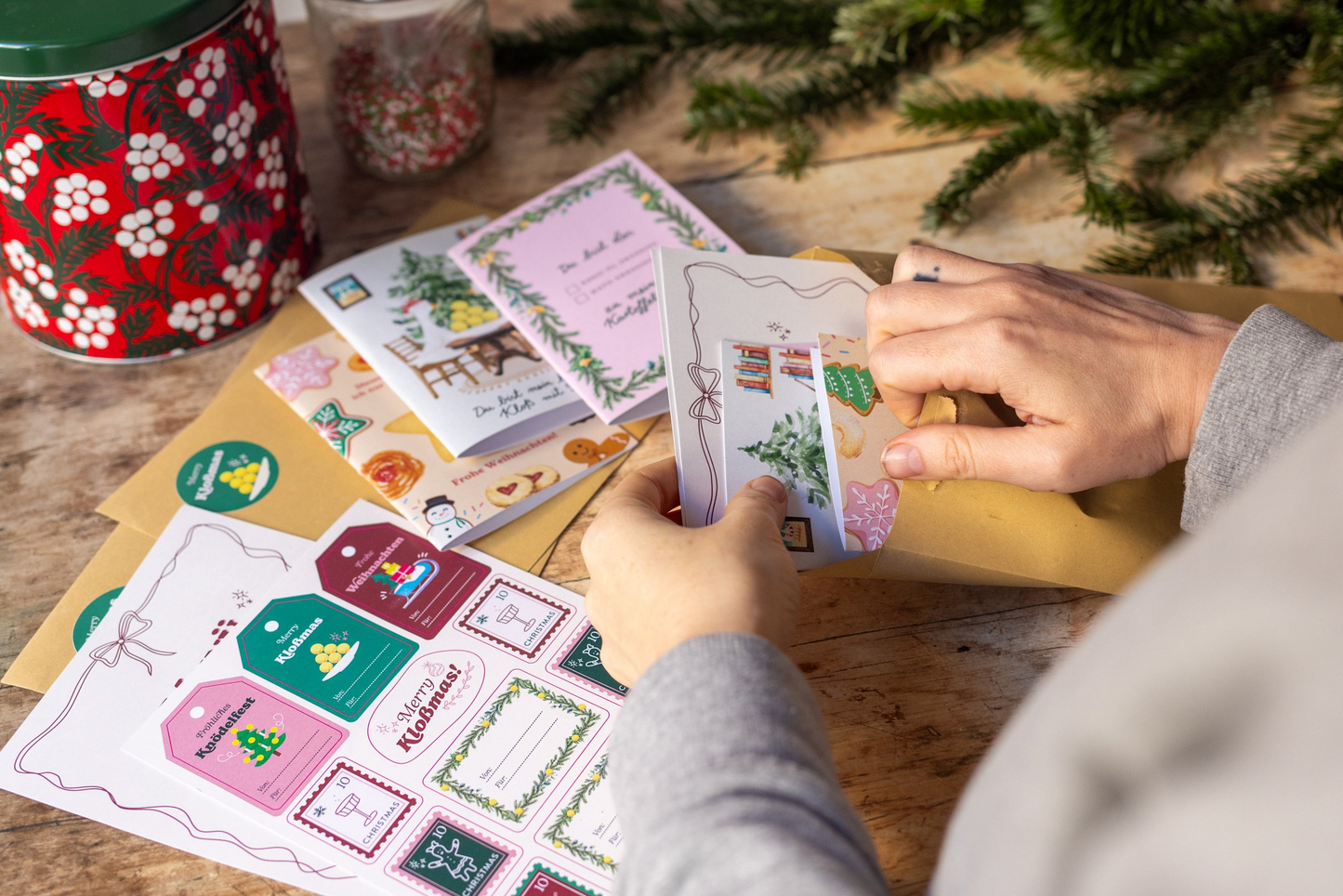 Bundle: 24 vegane Weihnachtsmenüs (Digitales Kochbuch) + Weihnachtspost