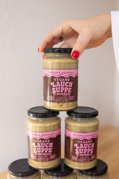 Vegane Lauchsuppe mit Sojahack (Bio)